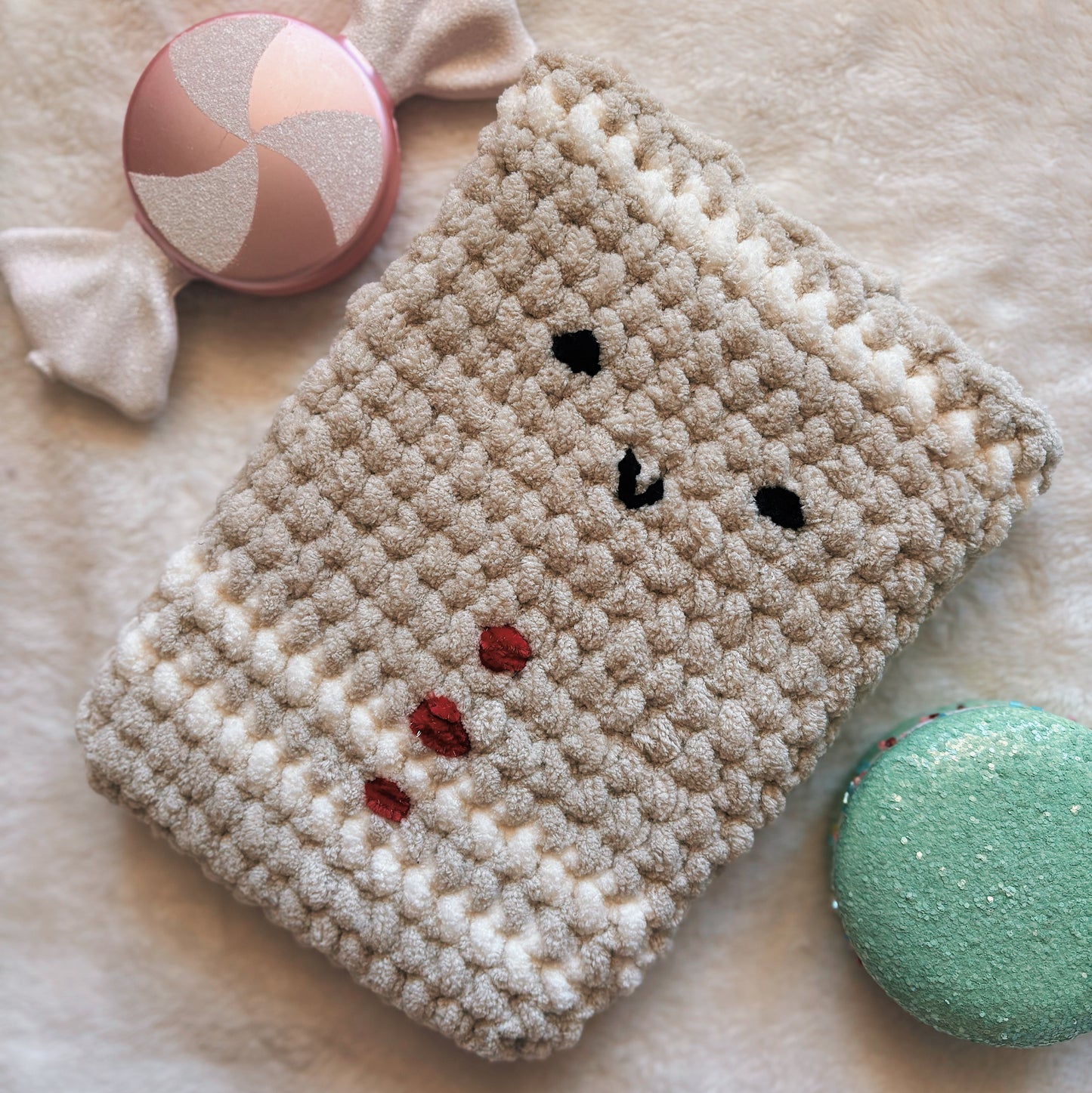 Gingerbread Crochet Kindle Sleeve